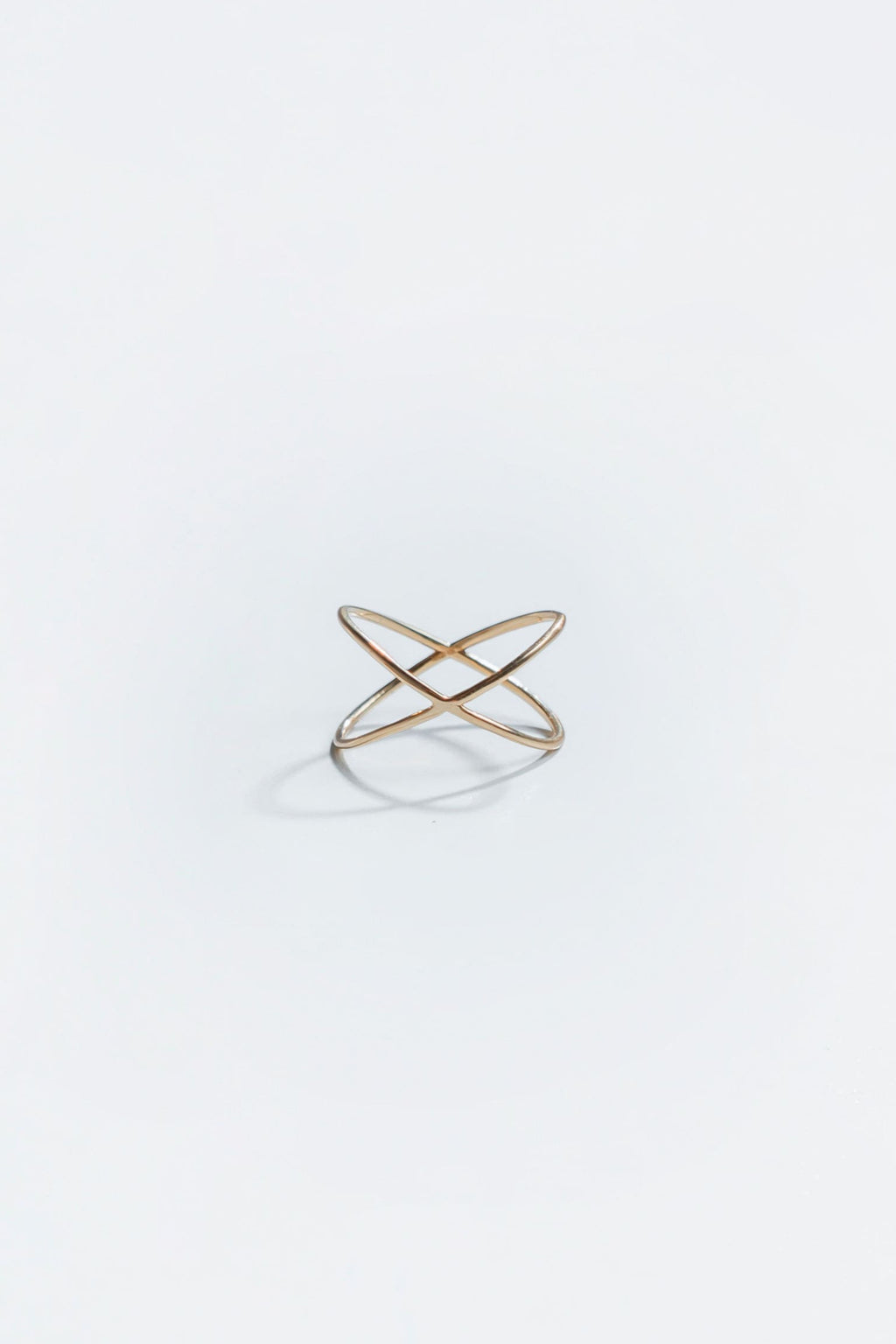 ANILLO CRUZADO SENCILLO