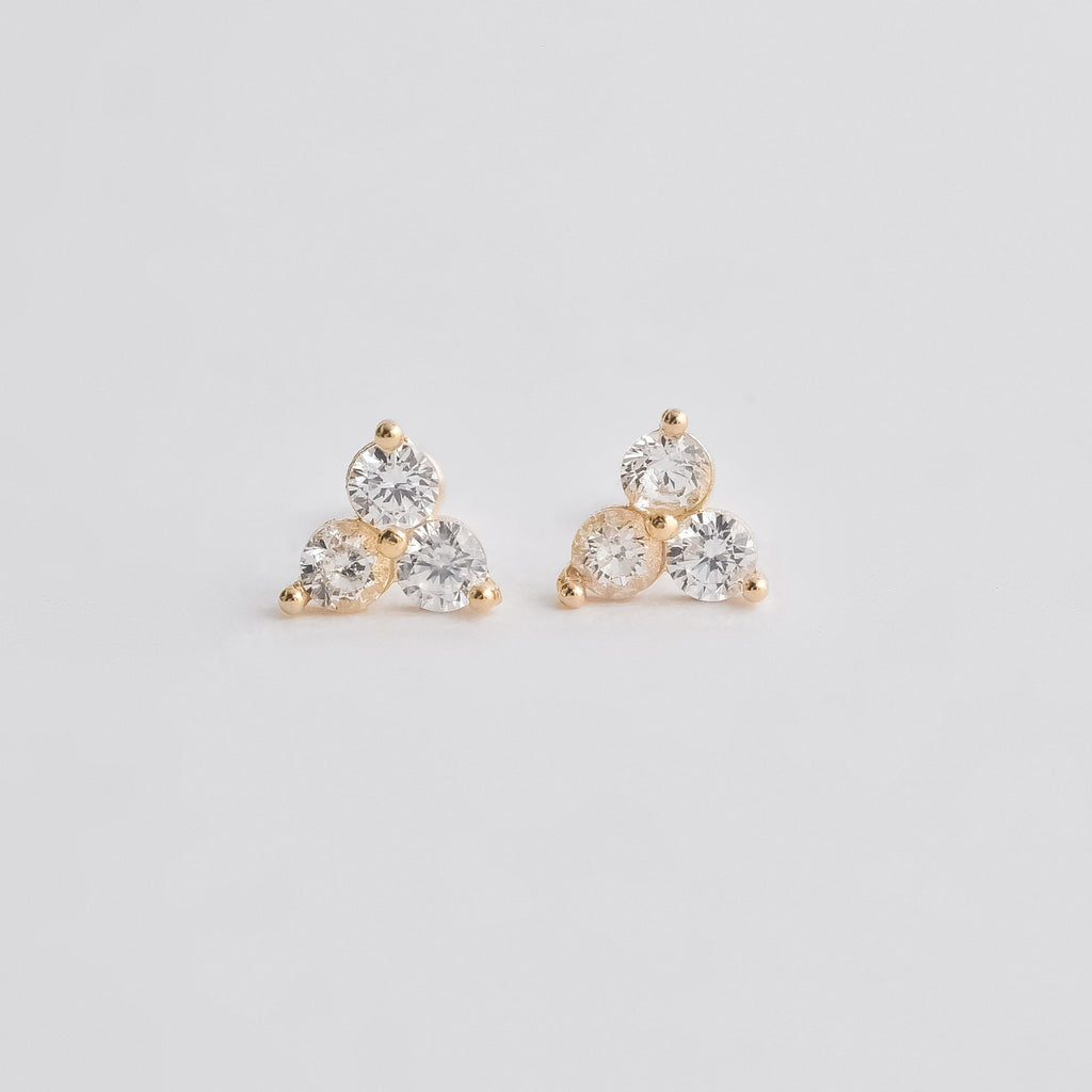 BROQUEL TRIANGULO DE ZIRCONIAS